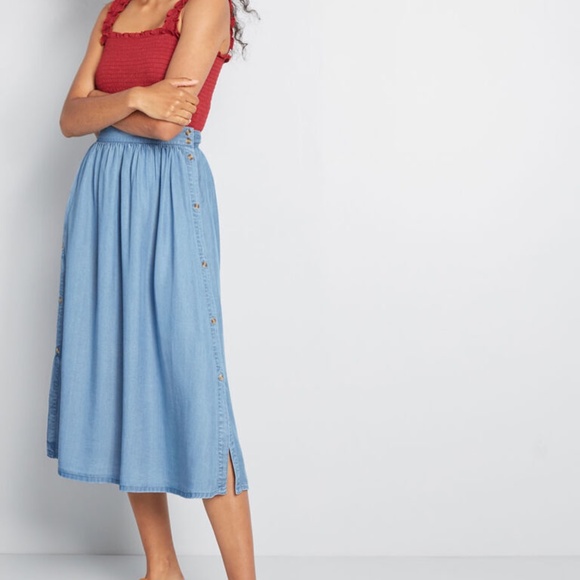 Modcloth Dresses & Skirts - Modcloth Chambray Beliefs Midi Skirt - Size Sm
